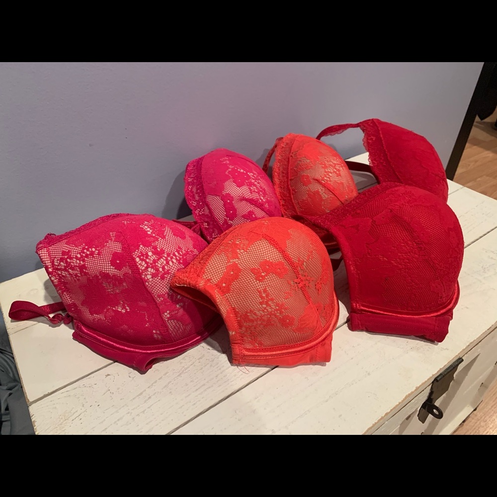 Cacique 40D Bras (3 colors: red, coral, and pink)
